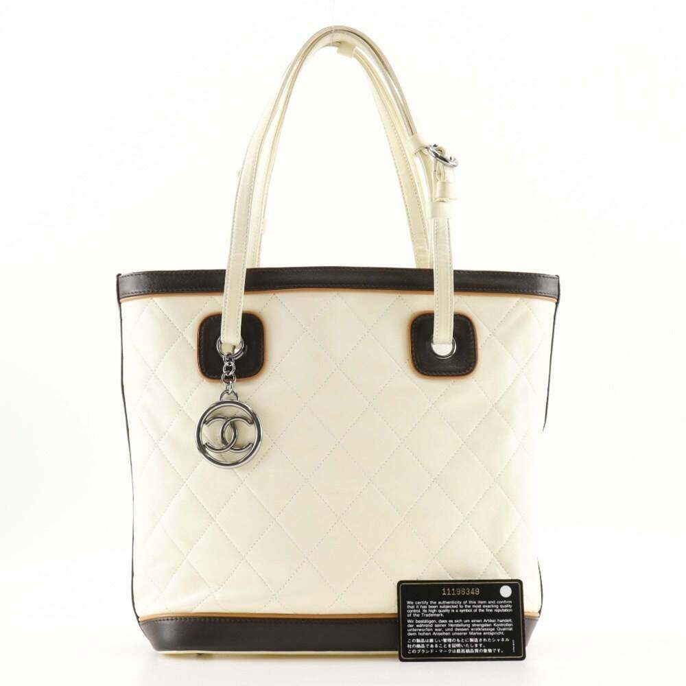 CHANEL White Tote Bag - Picture 12 of 12